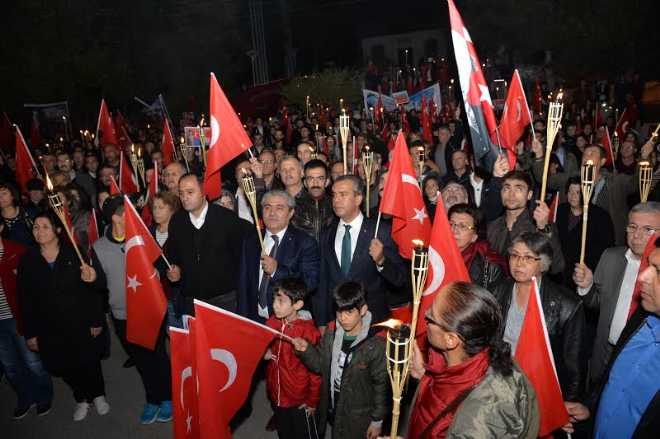 Ataya Saygı ve  İstiklal Yürüyüşü Gerçekleştirildi 