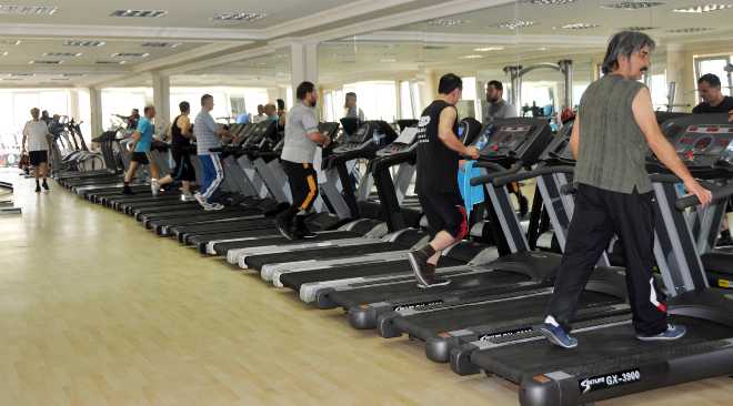 SAĞLIK İÇİN SPOR YAPIYORLAR