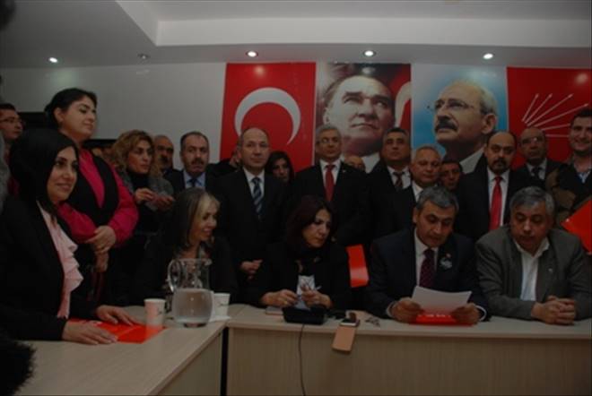 CHP`de istifa 