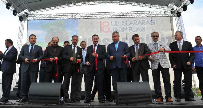 Fuar Açılışında Tarım Projelerini Açıkladı