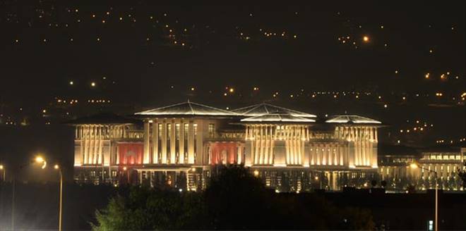 ŞİRKETLER İSTEDİ AK SARAYDA İMAR DEĞİŞTİ