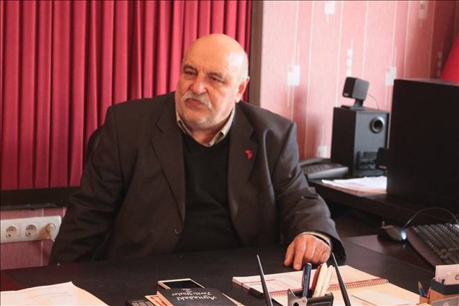 Devlet Bey Ahbabım Değil!