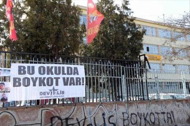 Okullarda Boykot Var