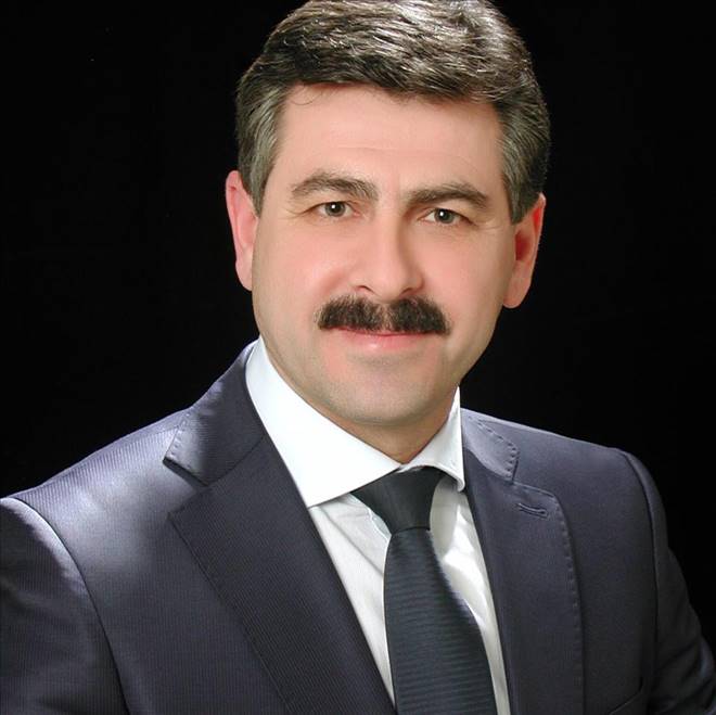 Değişen Türkiye`nin değişmeyen yüzü Ak Parti.