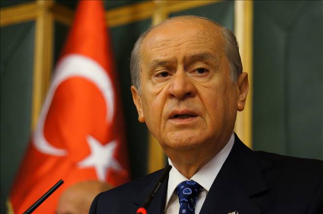 Bahçeli: Dağ taş üç hilal olacak