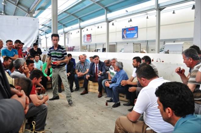  Pazarcılar Tezgahlarını Açmadı