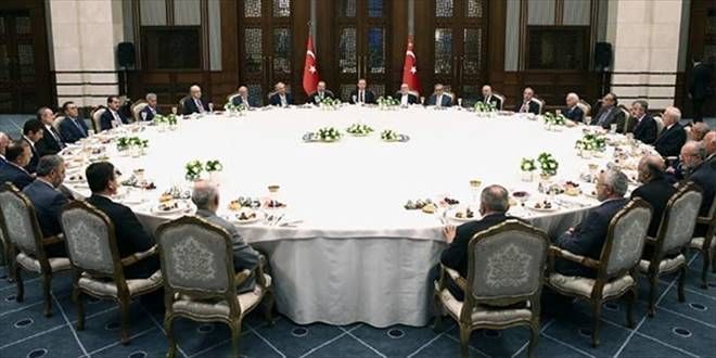 6 Milyon 500 Bin Liralık İftar Masası
