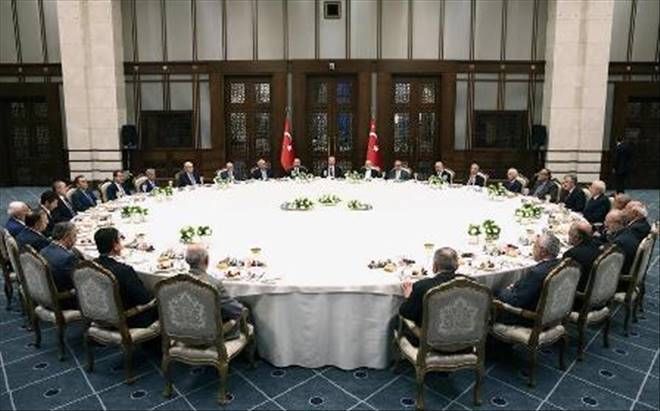 Saray´dan ´milyonluk iftar´ açıklaması