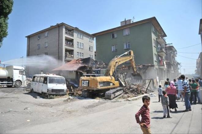 Önder Mahallesi yıkılıyor! 