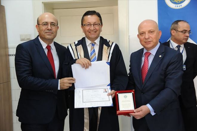 Başkan Tiryaki Doktor Ünvanı Aldı 