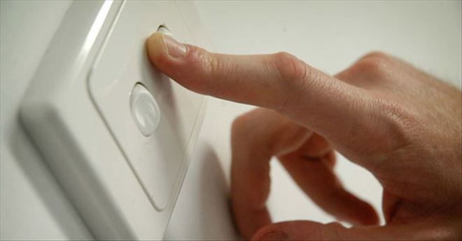 Elektrikte 7.7 Milyar Dolarlık Borç İçin Harekete Geçildi