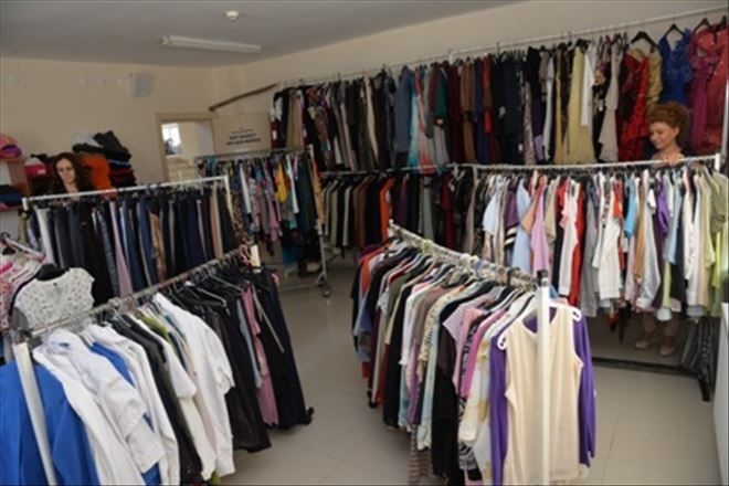 BAYRAM ÖNCESİ 1500 İHTİYAÇ SAHİBİNİ GİYDİRDİ