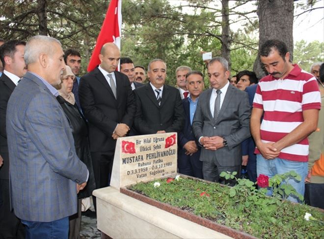 Mustafa Pehlivanoğlu dualarla anıldı