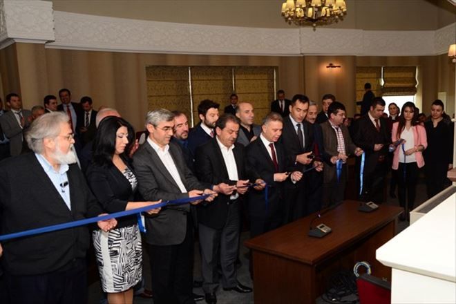 MECLİS SALONUNDA İLK TOPLANTISINI YAPTI