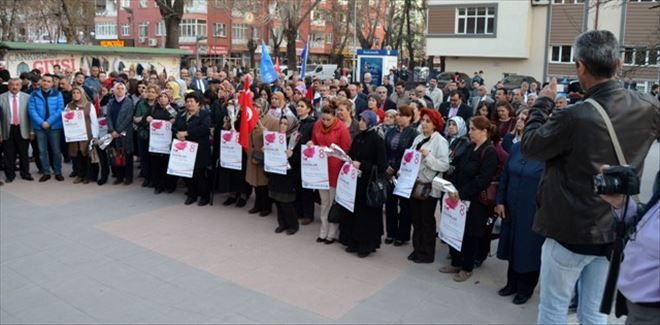 TÜRK KADINI OMUZLARDA TAŞINMAYI HAKEDİYORSUN!