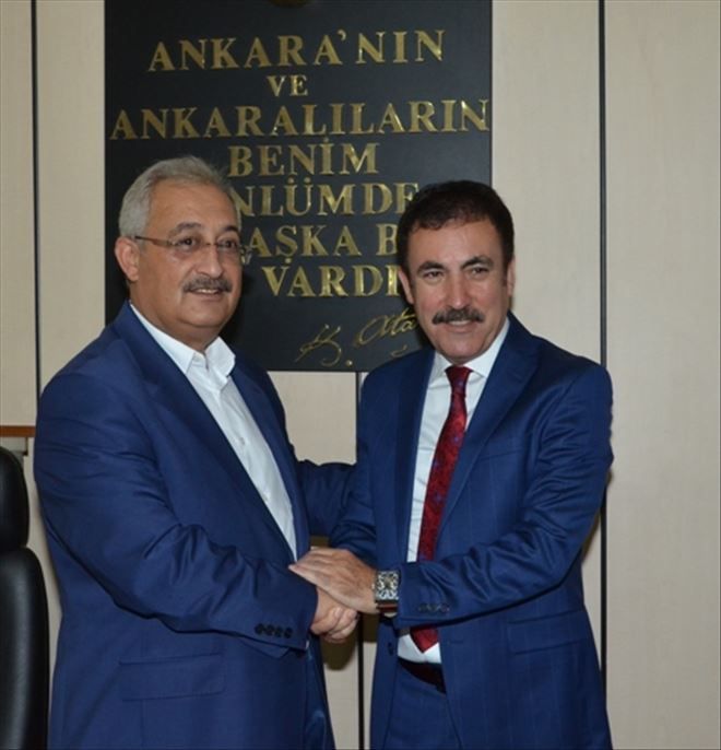 AHİD YENİ GENEL BAŞKANINI SEÇTİ 