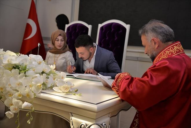 Ertürk 350 çiftin nikahını kıydı