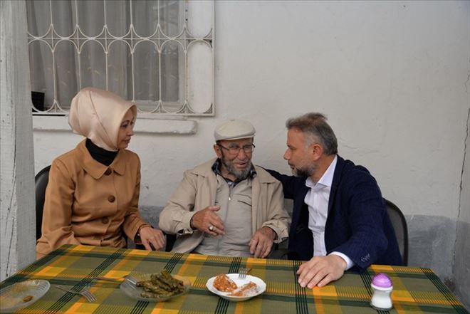 Ertürk ev ziyaretlerini aralıksız sürdürüyor