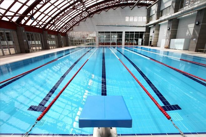 4 olimpik havuzuyla yüzme şampiyonu Yenimahalle