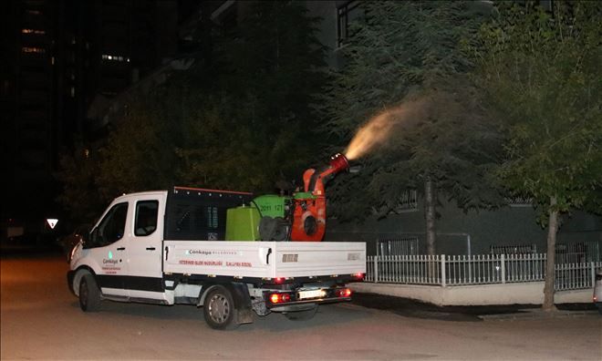 İLAÇLAMA 24 SAAT DEVAM EDİYOR