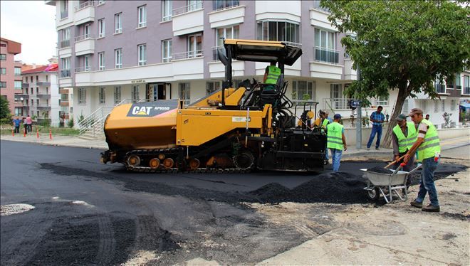 AŞIKPAŞA SOKAKLARI ASFALTLANIYOR