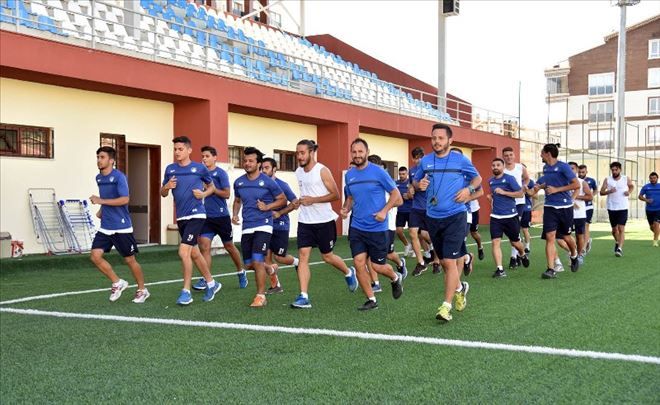 Şampiyon yeni transferlerle lige hazır