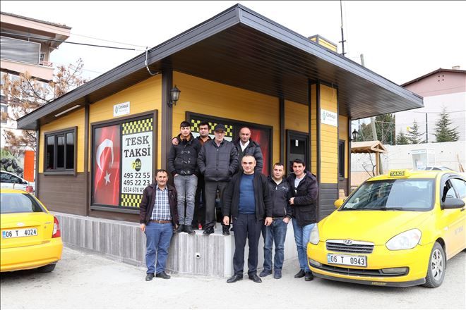 ÇANKAYA´DA TAKSİ DURAKLARI YENİLENİYOR