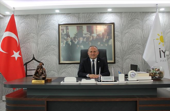 Öztürk; Öğretmenler gününü kutladı