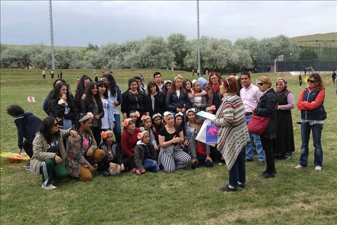 Yenimahalle Belediyesi´nden çocuklara ders takviyesi