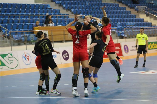 Yenimahalle kupada çeyrek finalde