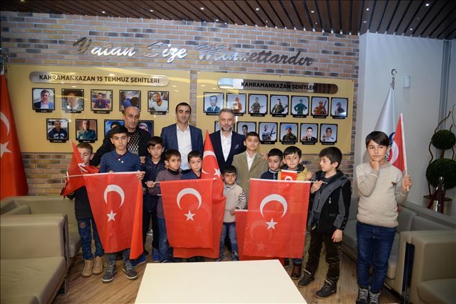 Bayrağı yerde bırakmayan çocuklardan Kahramankazan´a ziyaret