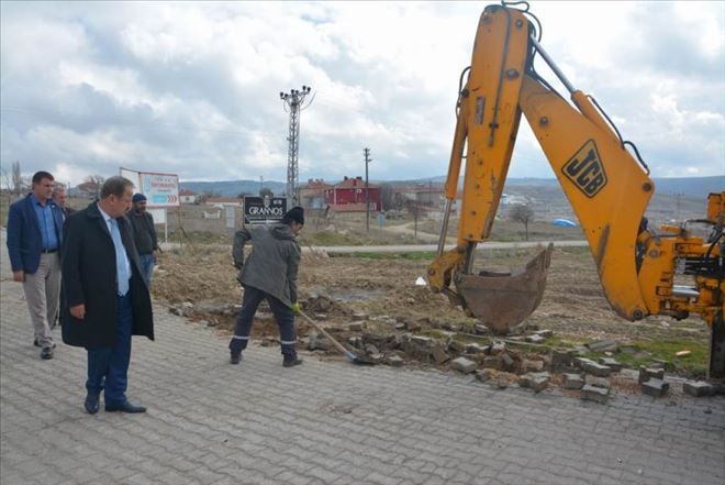 Sıcak Su Dağıtım Projesinde İlk Kazma vuruldu