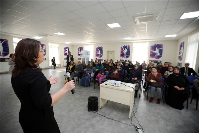 Yenimahalle´de “Çocuklarda dikkat eksikliği” konuşuldu 