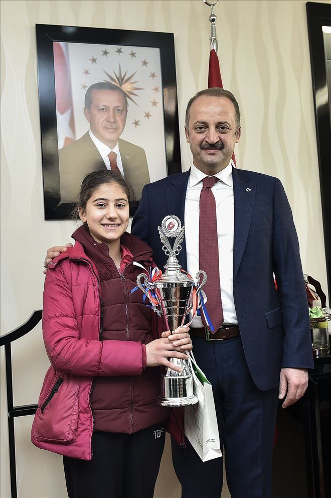 Nurgül, Mamak´ı Avrupa´da Temsil Edecek    