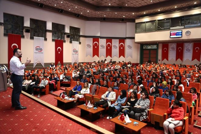 ​​ATO´DAN MESLEK LİSESİ ÖĞRENCİLERİNE “GİRİŞİMCİLİK” DERSİ