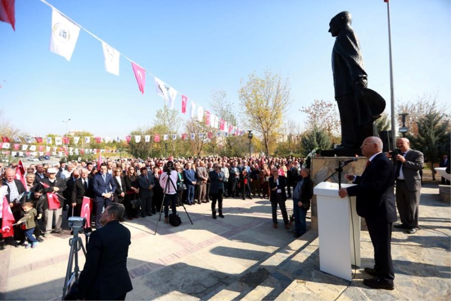Yenimahalle Cumhuriyetin ilçesidir