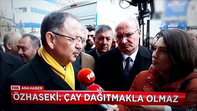 ÖZHASEKİ: “ÇAY DAĞITIRIM´ DİYORSANIZ, ALLAH YARDIM ETSİN BU ŞEHRE”