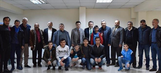 DEMİRCİ: “MAMAKLI GENÇLERİMİZİN ELLERİNDEN TUTALIM”