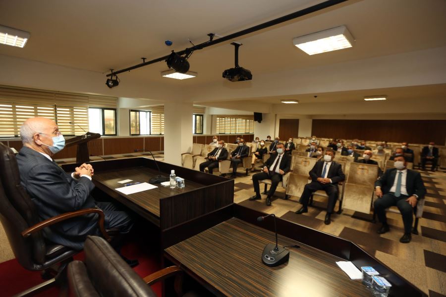 Yaşar, “Doğru, dürüst, güler yüzlü hizmete devam
