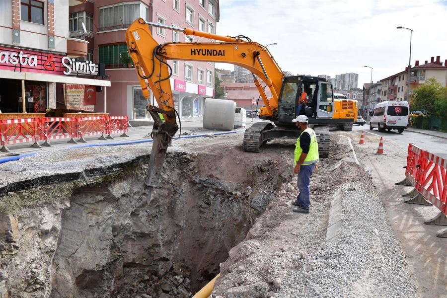 ASKİ’DEN MAMAK’IN ALTYAPISINA NEŞTER