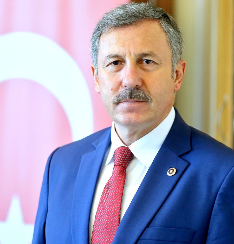 SARAYDAKİ YEMEĞİ ELEŞTİREN ÖZDAĞ, ERKEN SEÇİM ÇAĞRISI YAPTI