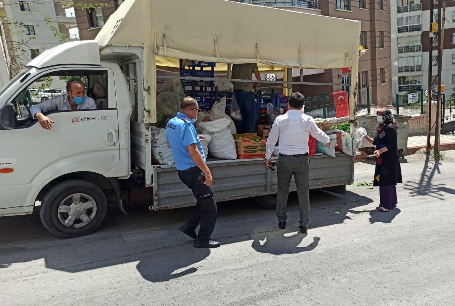 Yenimahalle zabıtası seyyara göz açtırmadı