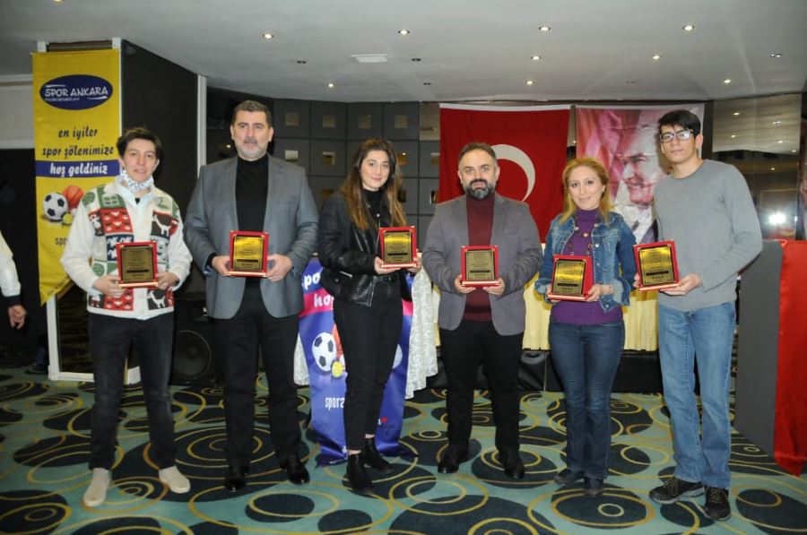 Yılın sporcuları Yenimahalle’den
