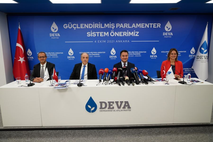 Asla eski sistemin eksik demokrasisi ile yetinmeyeceğiz