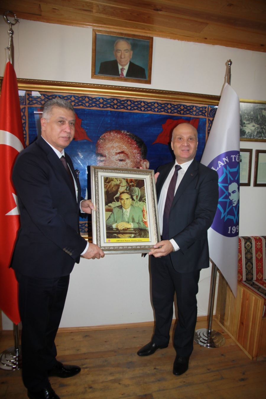 KERKÜK KRİZİNİN KRİTİK İSMİ SALİHİ’DEN ANKARA ÇIKARTMASI