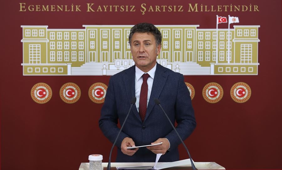 Uzayı Bırak, Açlık Çeken Halka Bak!