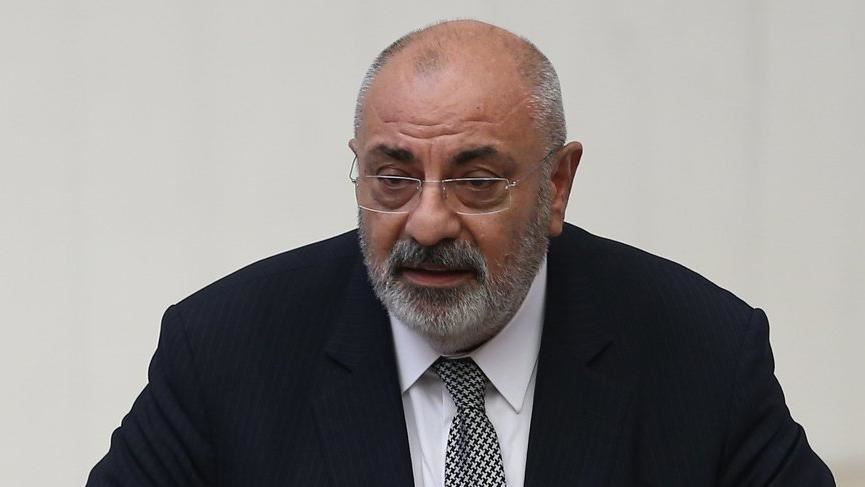 TUĞRUL TÜRKEŞ GAZETECİLERE SALDIRILARI DEĞERLENDİRDİ: MANTIK BİR YERİ GÖSTERİYOR