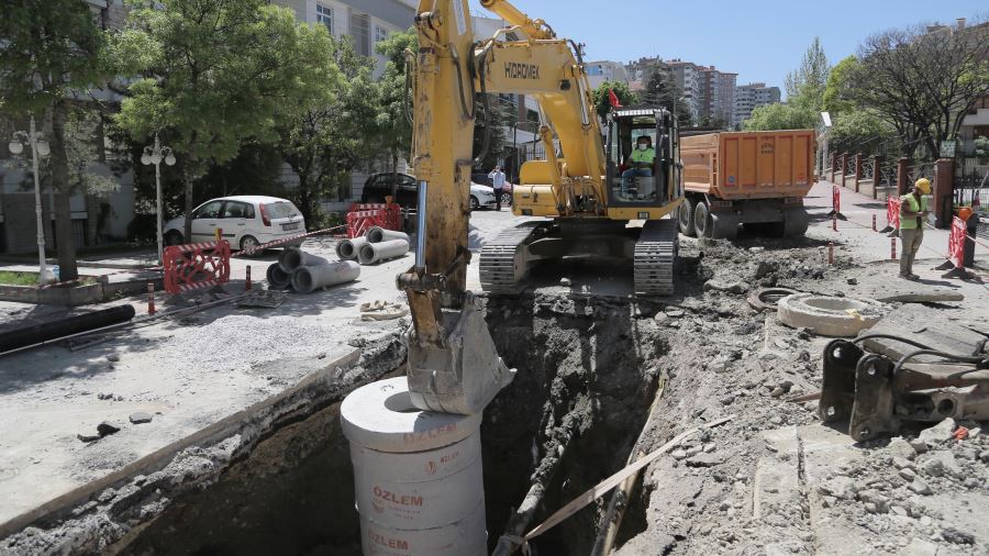 25 YILLIK KÖTÜ KOKU VE TAŞKIN SORUNU ÇÖZÜLÜYOR