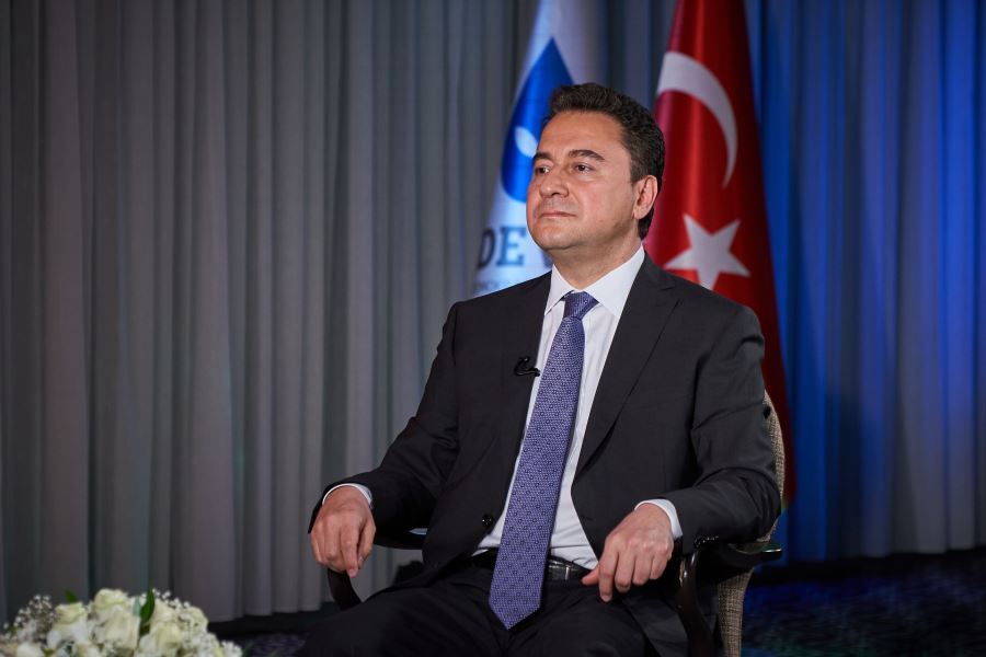 Sayın Erdoğan ölçülü hareket etsin, siyasi rekabete dinimizin kutsallarını bulaştırmasın’