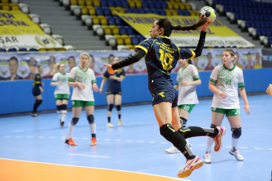 Altın Kanatlı Melekler Sivas’a geçit vermedi